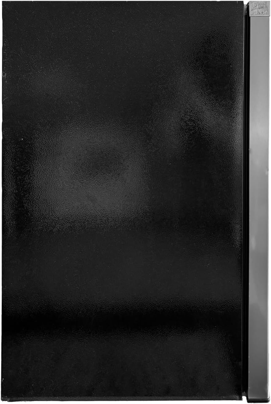 Frigidaire Upright Freezer 6.5 cu. ft. Deep Freeze Vinyl Coated Metal Wire Shelving Compact wourant