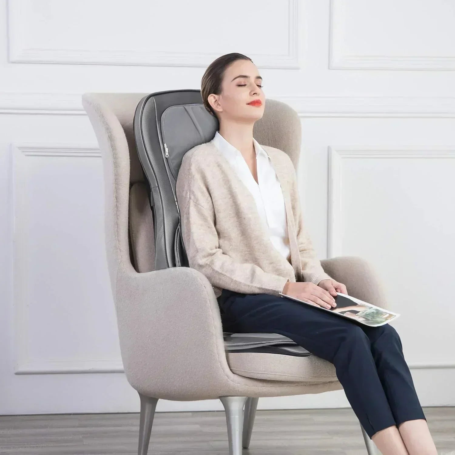 COMFIER Massager Chair with Heat Shiatsu Neck Back Massager Portable with Compress wourant