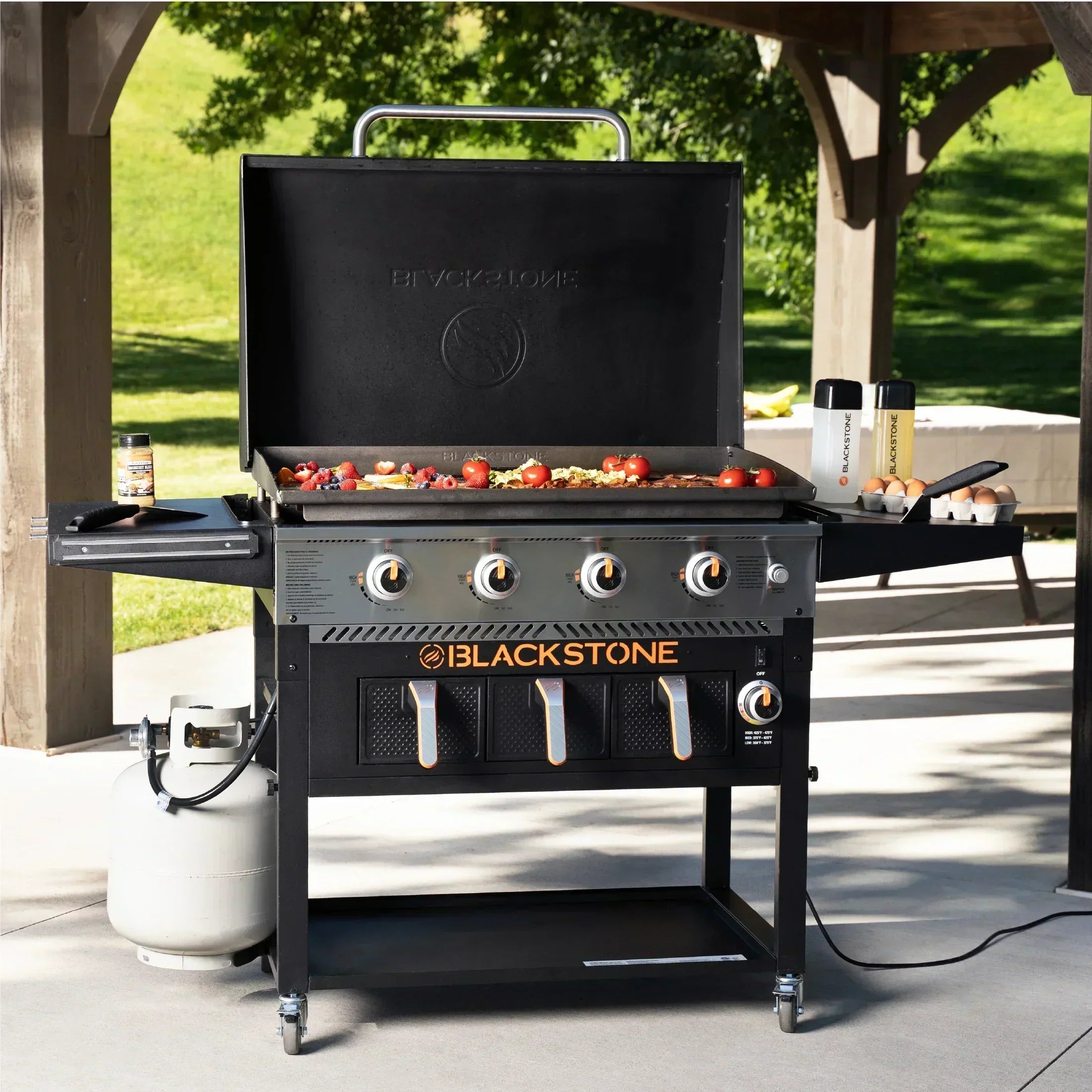 Blackstone 4-Burner 36" Propane Griddle with Air Fryer and Hood wourant