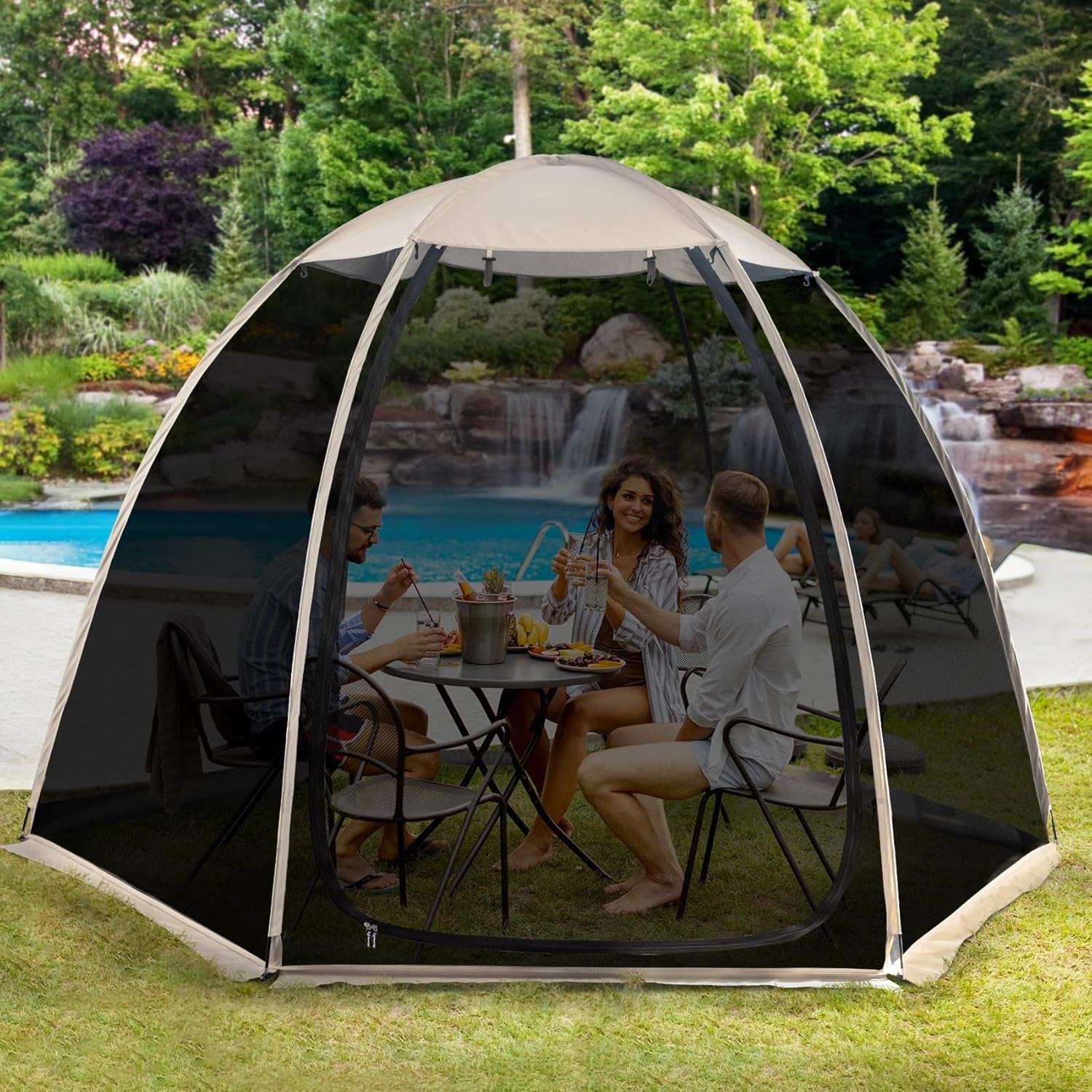 Screen gazebo sleeps 6-10-15 people Igloo-style canopy tent mosquito net on the sides Perfect wourant