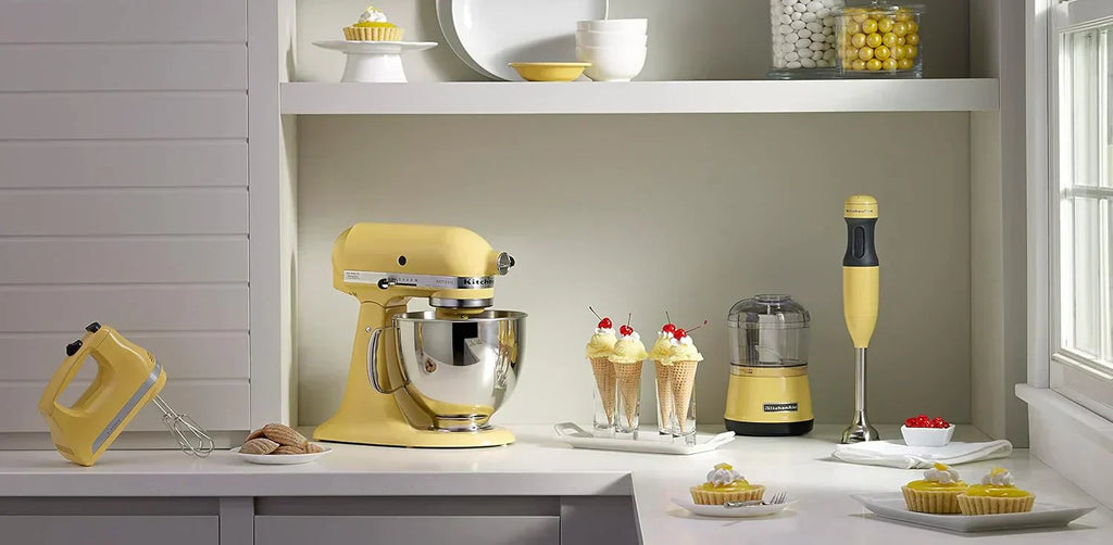 KitchenAid Artisan 5-Quart Tilt-Head Stand Mixer with Pour Flap wourant