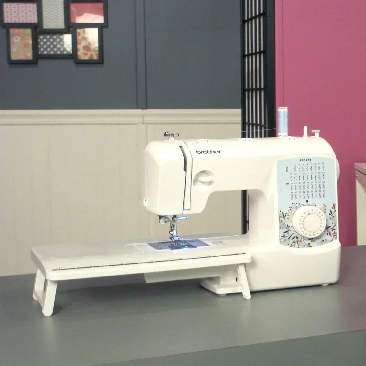 Sewing and Quilting Machine XR3774 37 Built-in Stitches Includes 8 Sewing Feet wourant