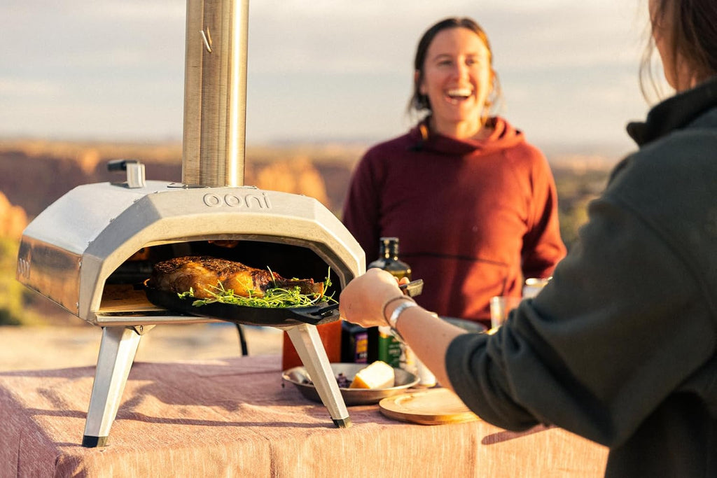 Ooni Karu 12 Multi-Fuel Outdoor Pizza Oven Reaches 950°F and Cooks 12 Inch Pizzas wourant