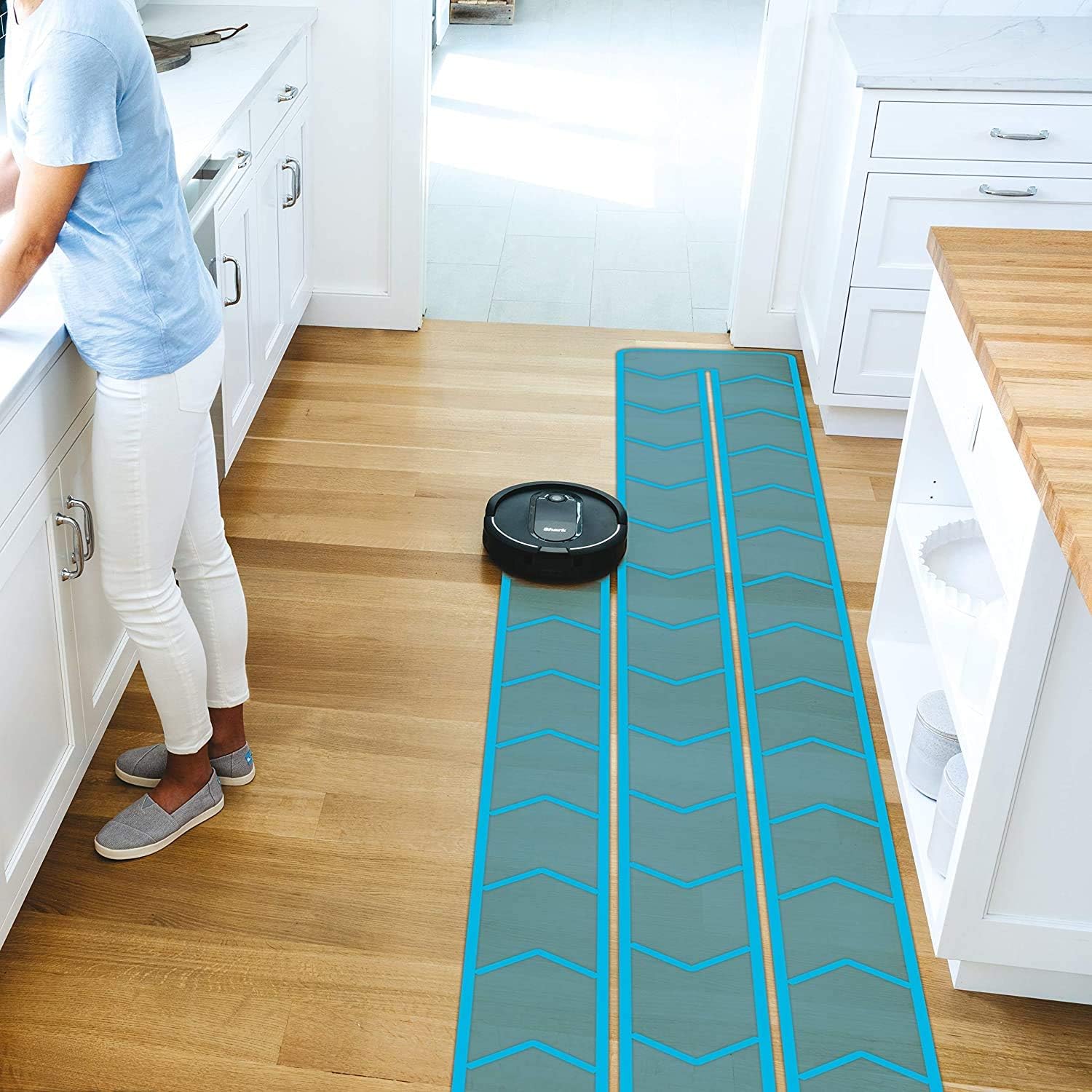 Robotic vacuum cleaner Voice Control Robot Vacuum with Matrix Clean Navigation, Home Mapping, 60-Day Capacity, XL Self-Empty Base for Homes with Pets, Carpet & Hard Floors wourant