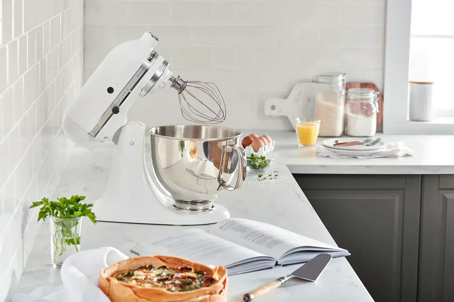 KitchenAid Artisan Series 5 Quart Tilt Head Stand Mixer wourant