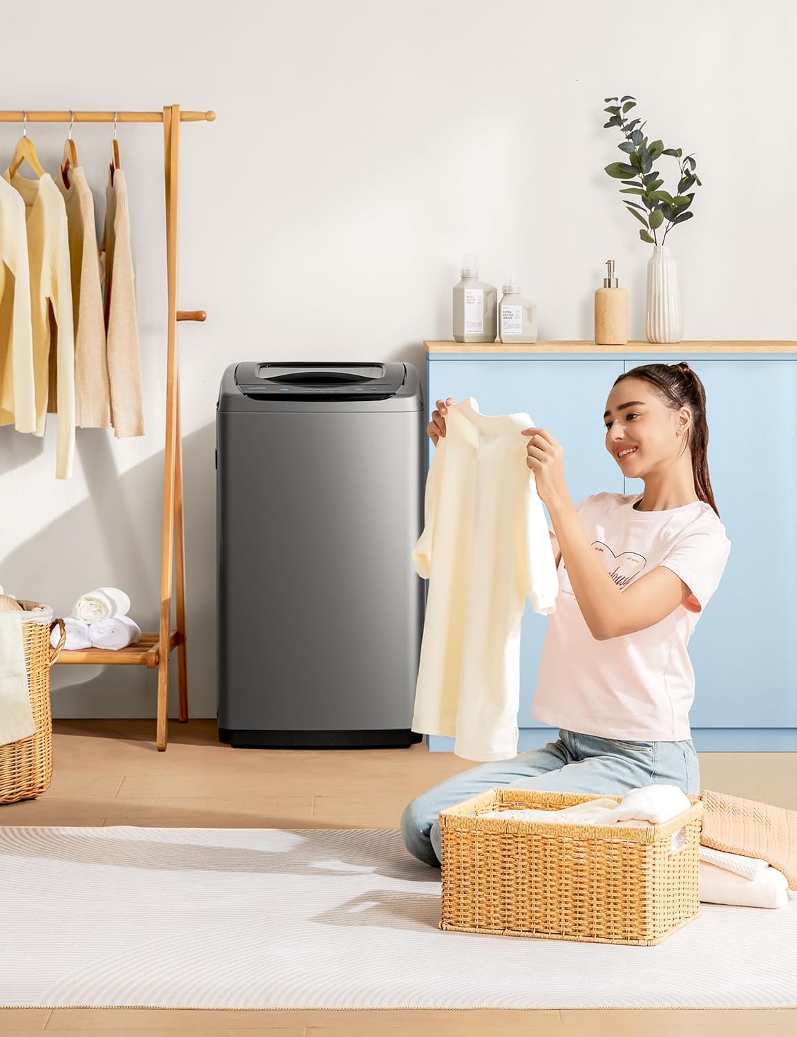 Comfee Portable Washing Machine, 0.9 cu.ft Compact Washer With LED Display, 5 Wash Cycles, 2 Built-in Rollers, Space Saving Full-Automatic Washer wourant
