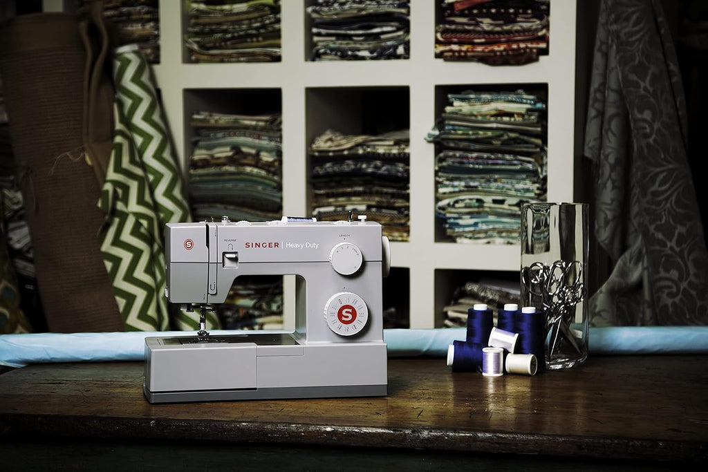 SINGER Heavy Duty 4423 High Speed Sewing Machine with Accessory Kit | Strong Motor With Enhanced Piercing Power, 97 Stitch Applications, Full Metal frame, 1-step Buttonhole & LED Light wourant