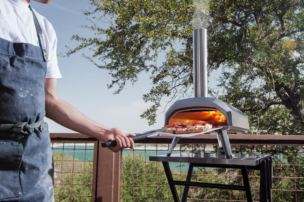 Ooni Karu 12 Multi-Fuel Outdoor Pizza Oven Reaches 950°F and Cooks 12 Inch Pizzas wourant