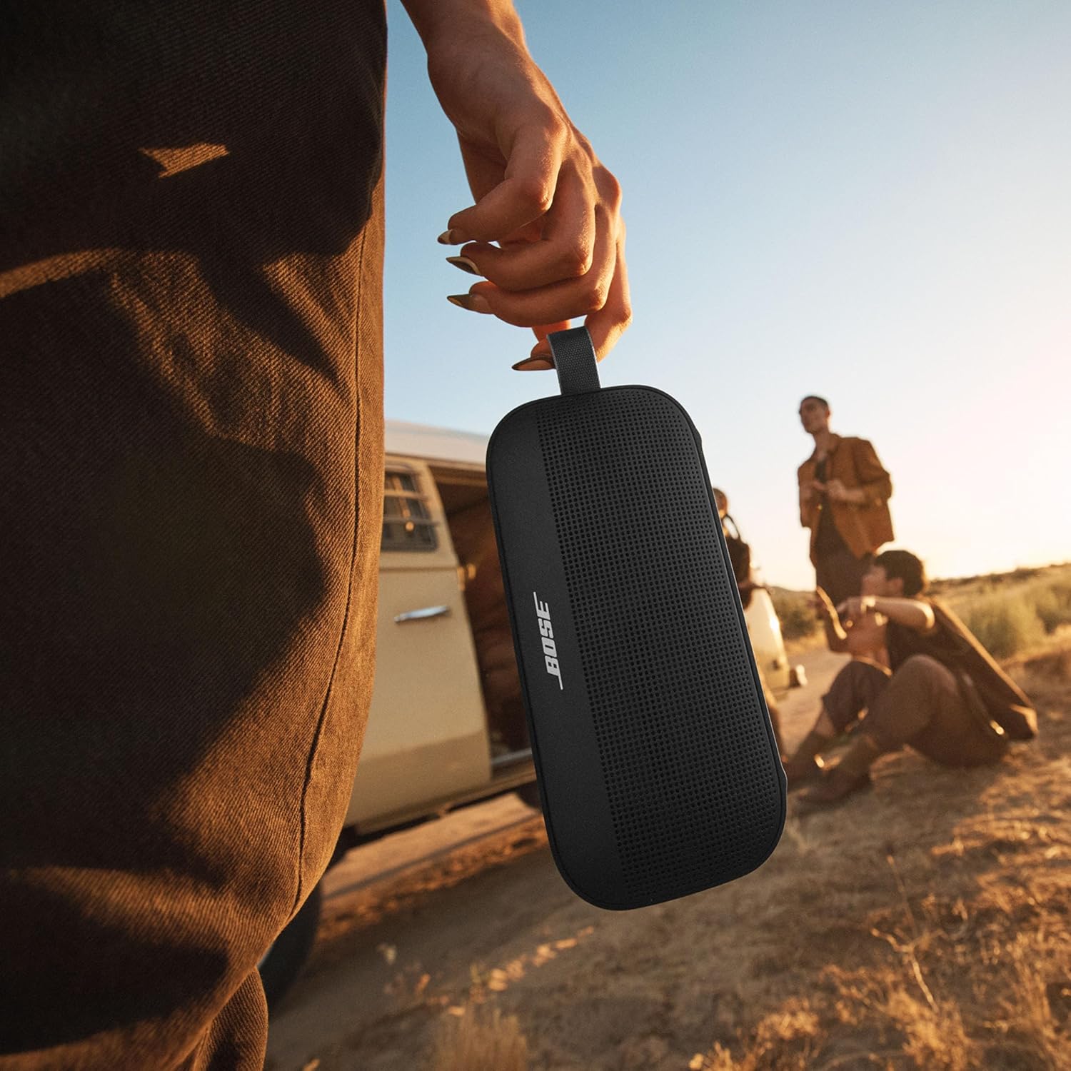Bose SoundLink Flex Portable Bluetooth Speaker (2nd Gen), Portable Outdoor Speaker with Hi-Fi Audio, Up to 12 Hours Battery Life, Waterproof and Dustproof wourant