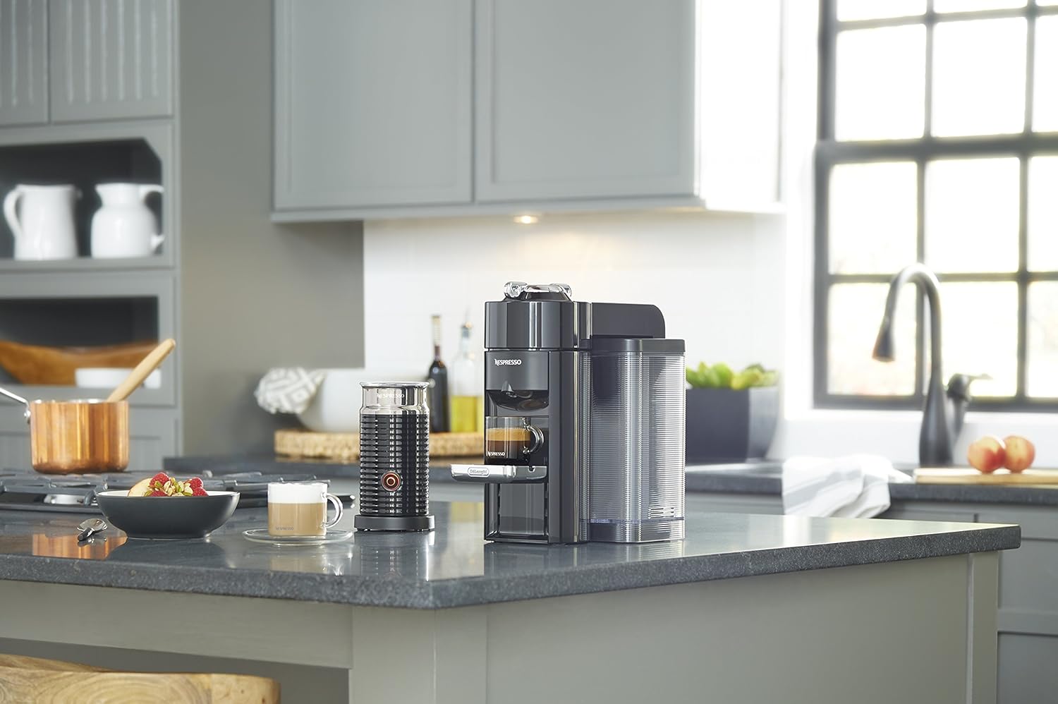 Nespresso De'Longhi Vertuo Single coffee and espresso makers wourant