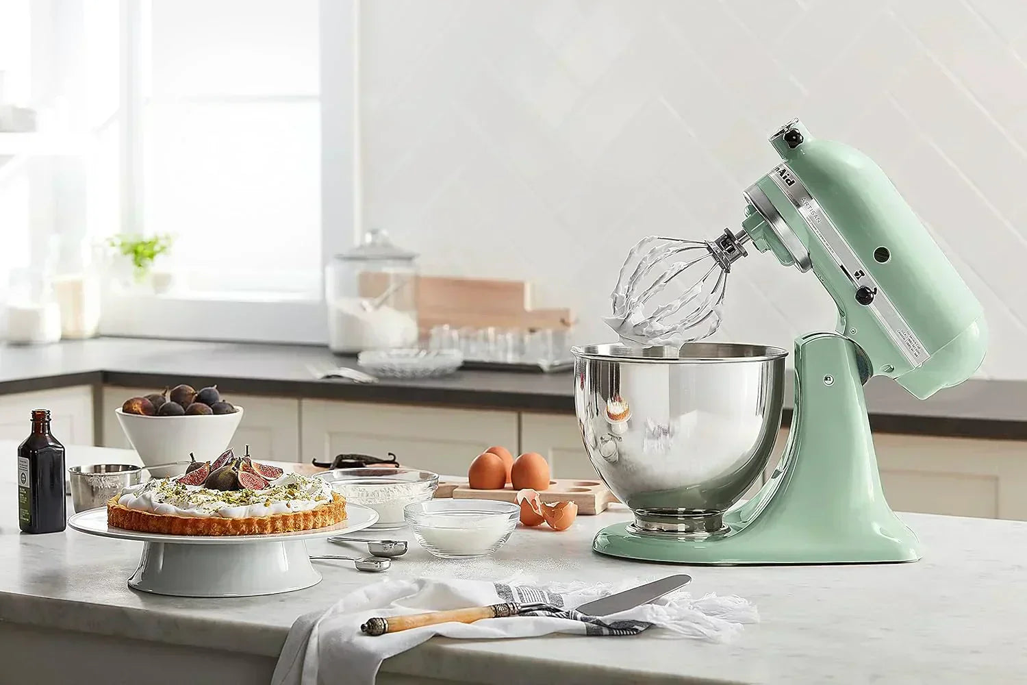 KitchenAid Artisan 5-Quart Tilt-Head Stand Mixer with Pour Flap wourant