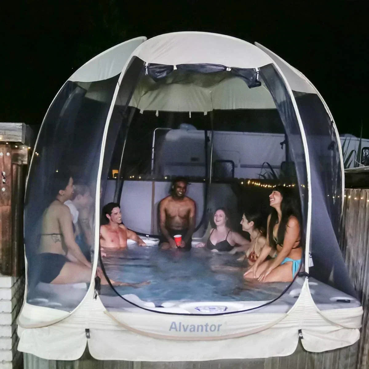 Screen gazebo sleeps 6-10-15 people Igloo-style canopy tent mosquito net on the sides Perfect wourant