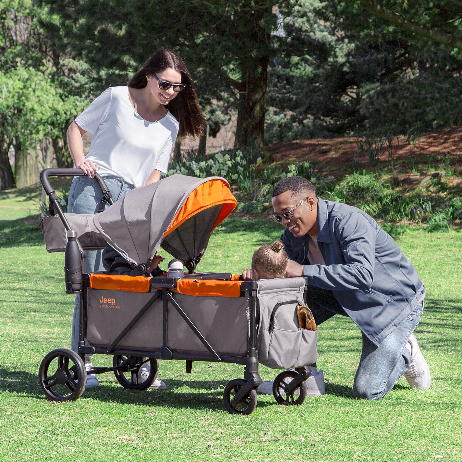 Jeep Sport All-Terrain Stroller Wagon by Delta Children - Includes Canopy, Parent Organizer, Adjustable Handlebar, Snack Tray & Cup Holders, Grey/Olive Green wourant