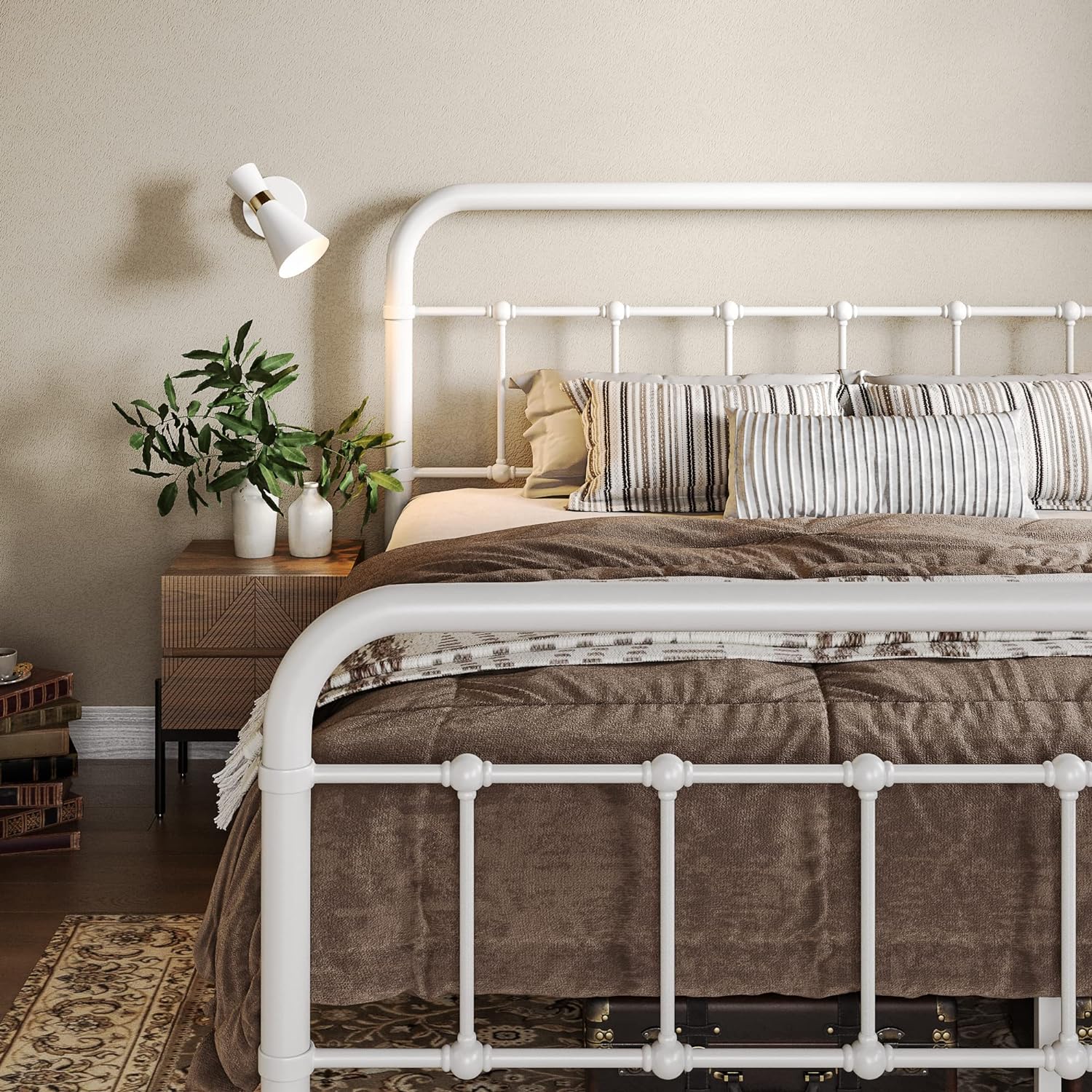 Allewie Queen Size Metal Platform Bed Frame with Victorian Style Wrought Iron-Art Headboard wourant