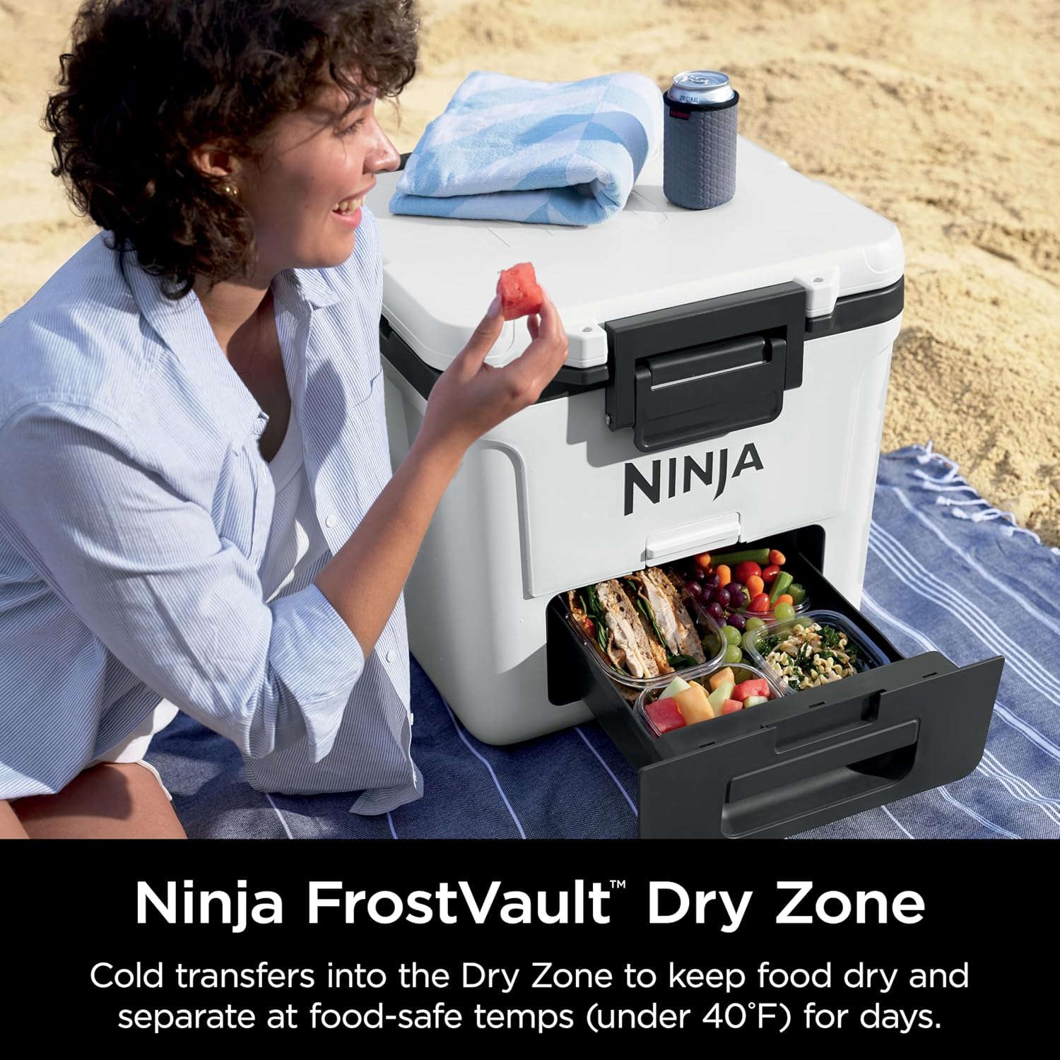 Ninja FlexFlame, Grill and Smoker, Electric and Propane Grill, Roaster, BBQ Grill, 5-in-1 Cooking System, 3 Burner, Digital Control, Outdoor Cooking, Griddle, Pizza Maker, Stainless Steel, PG301 wourant