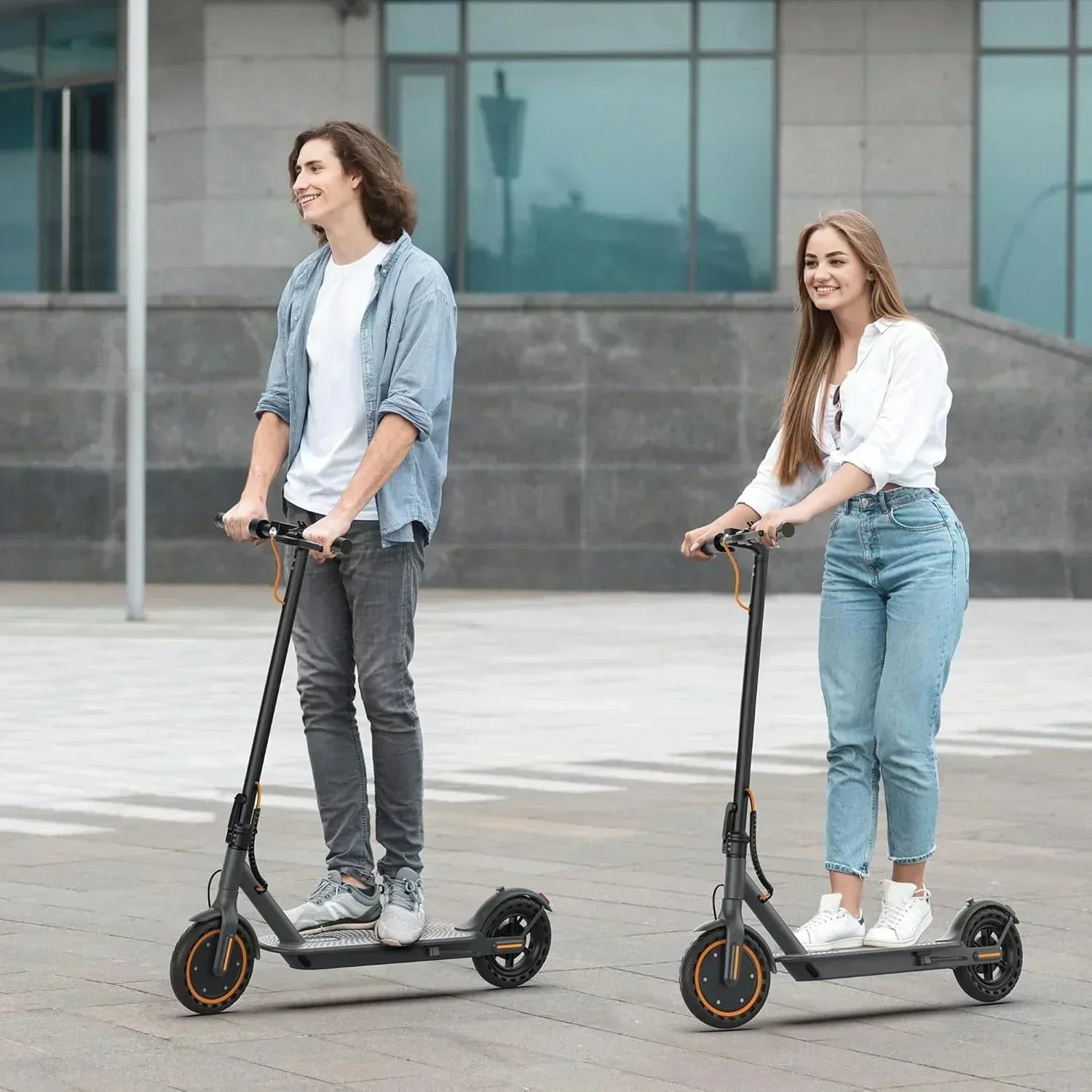 Electric Scooter 350W/500W Powerful Motor 8.5"/10" Solid Tires 19/22Mph 28/21/12 Miles Range wourant