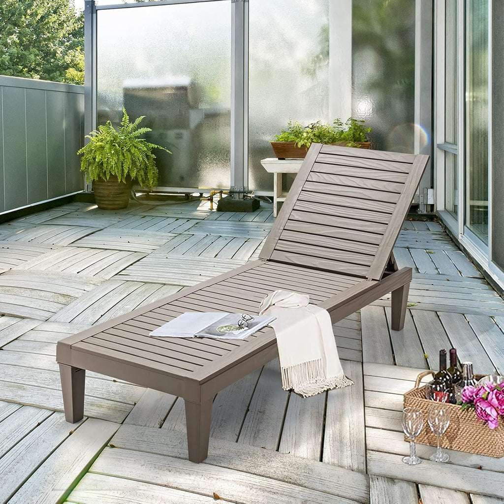 Outdoor Chaise Lounge Chair Lightweight Patio Lounge Recliner Chair with Adjustable Backrest wourant